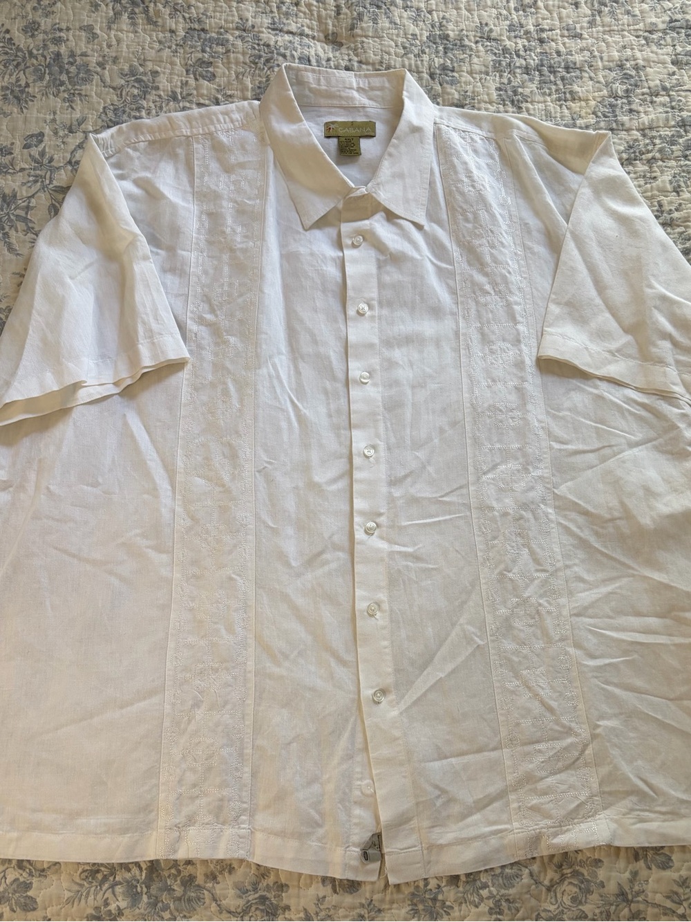 Men's 4XLT White Short-Sleeve Embroidered Button-Down Shirt